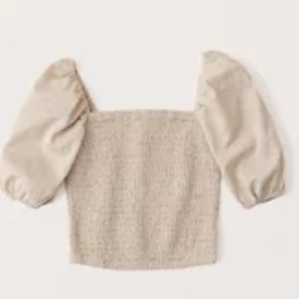 ABERCROMBIE & FITCH PUFF SLEEVE SMOCKED TOP